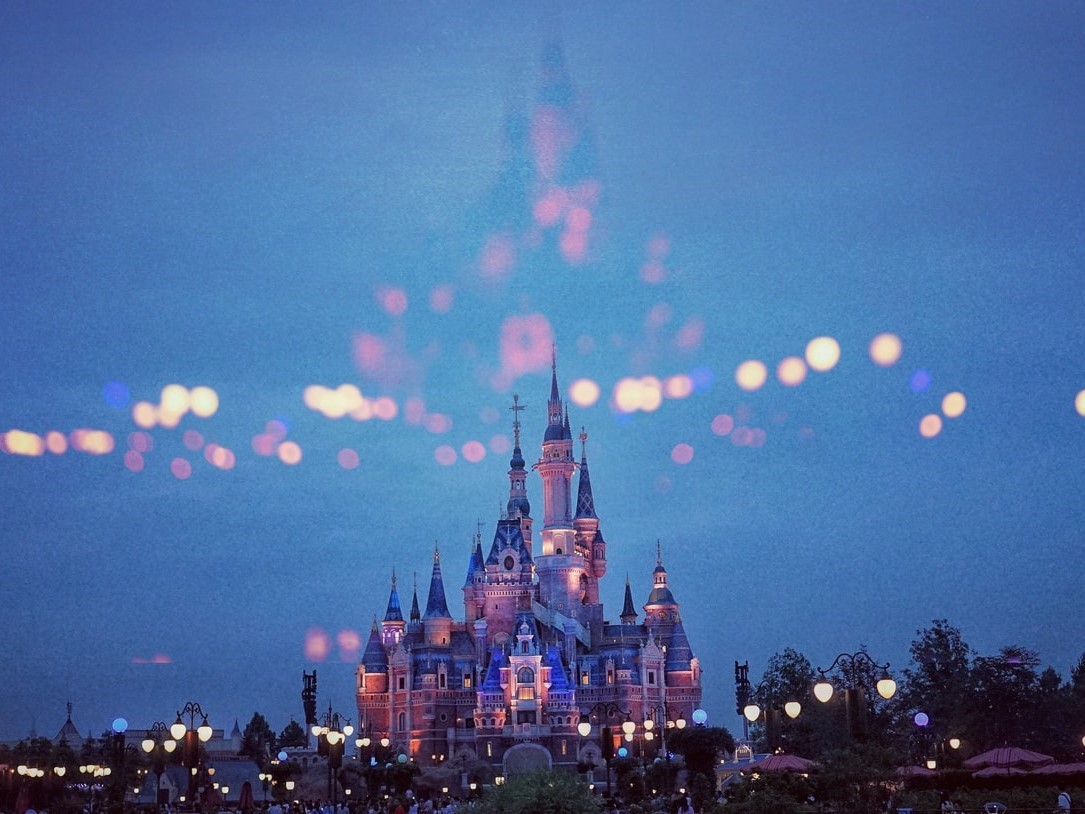Le blog du club confettis | Un vestiaire aux couleurs de Disney